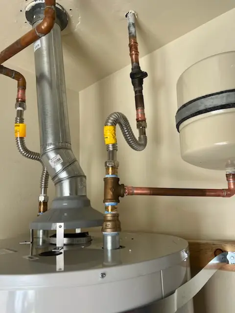 Water heater installation and plumbing repair in Irvine
